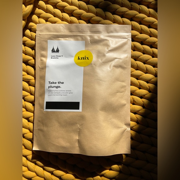 KNIX Deep V Lace Bra Bralette, Size XL, Black, NEW - Picture 1 of 5